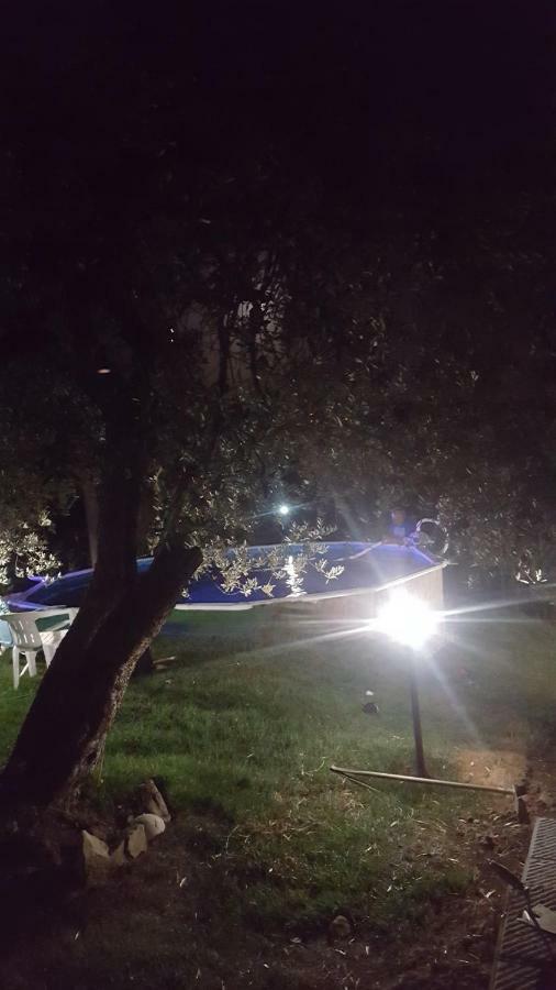 Il Borgo Dei Pini Apartman Vinci Kültér fotó